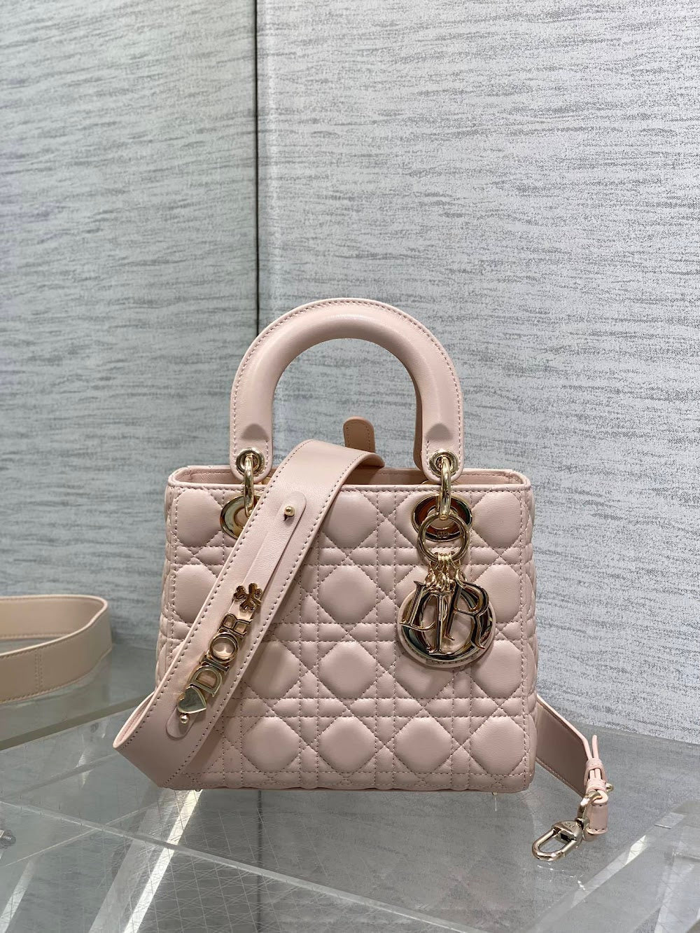 new-designer-premium-bags-nm16315