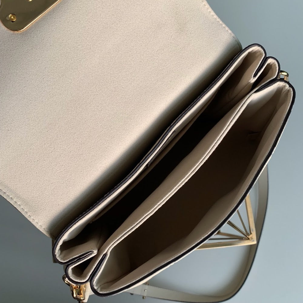 Anum Bags ln Luxury Bag --58139