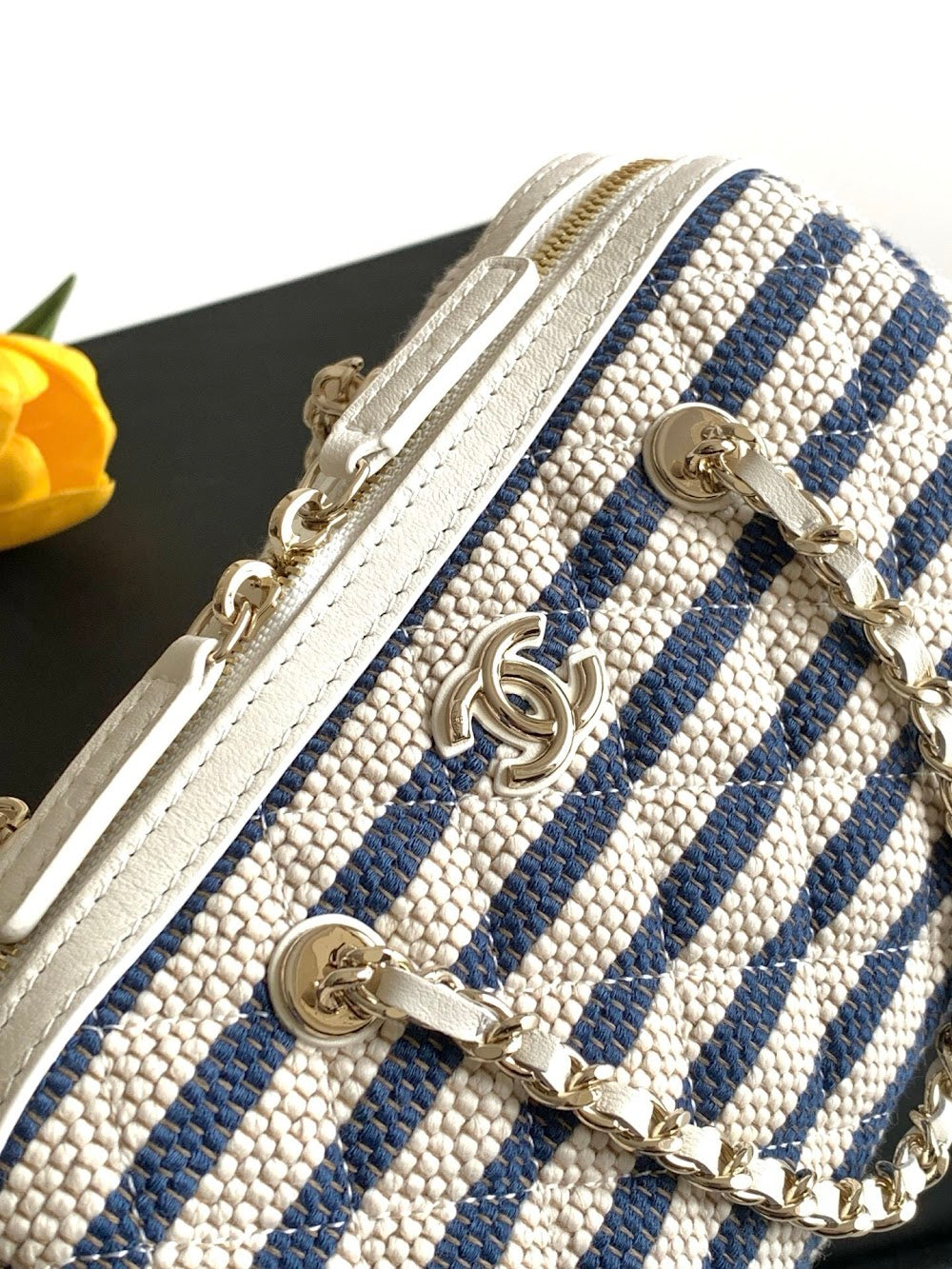 Anum Bags CHn Luxury Bag --114070