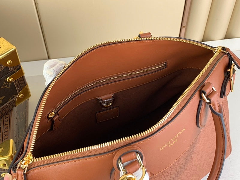 Anum Bags ln Luxury Bag --57887