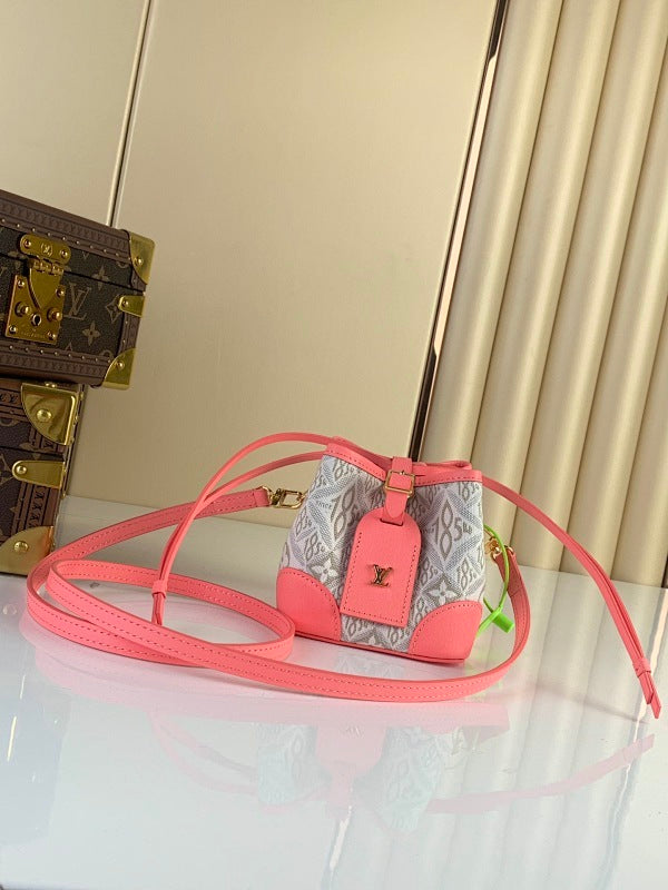 Anum Bags ln Luxury Bag --60609