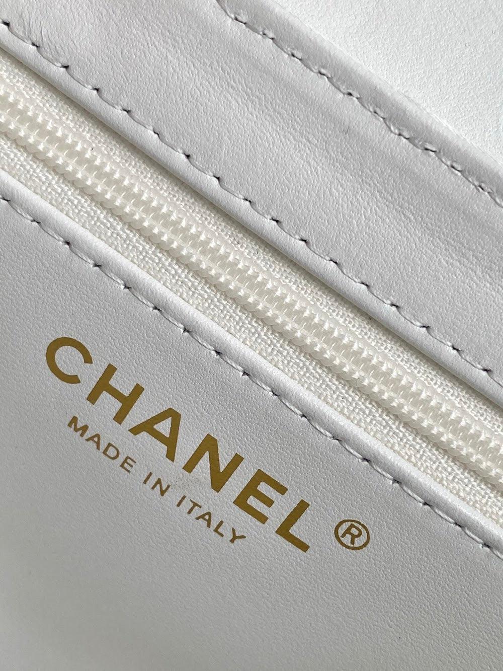 new-luxury-designer-bags-nm20290