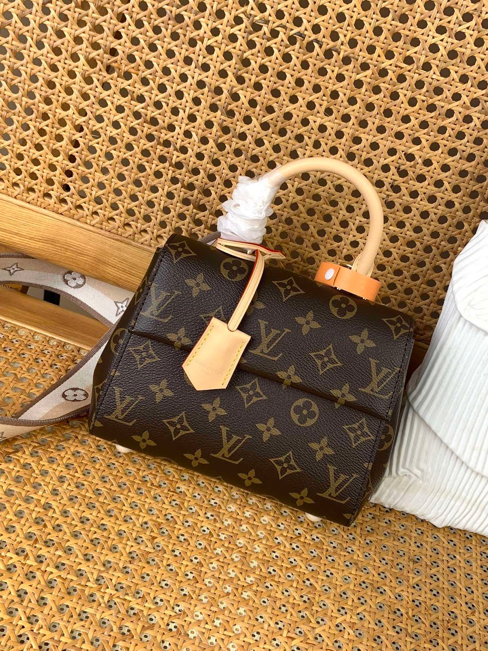 Anum Bags ln Luxury Bag --56773