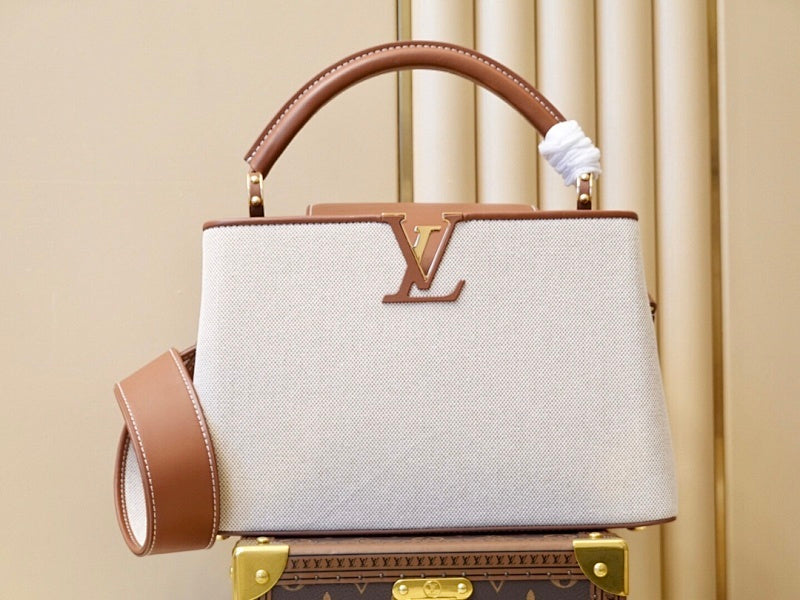 Anum Bags ln Luxury Bag --60261