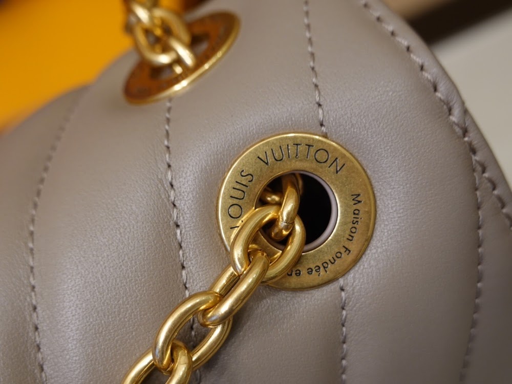 Anum Bags ln Luxury Bag --60209