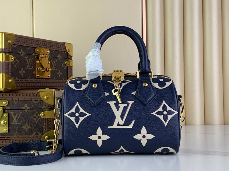 Anum Bags ln Luxury Bag --57193