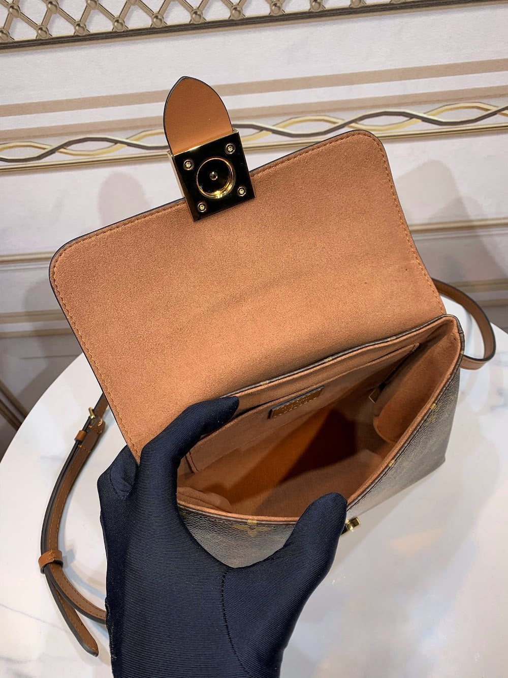 Anum Bags ln Luxury Bag --59496