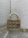 new-luxury-designer-bags-nm16467