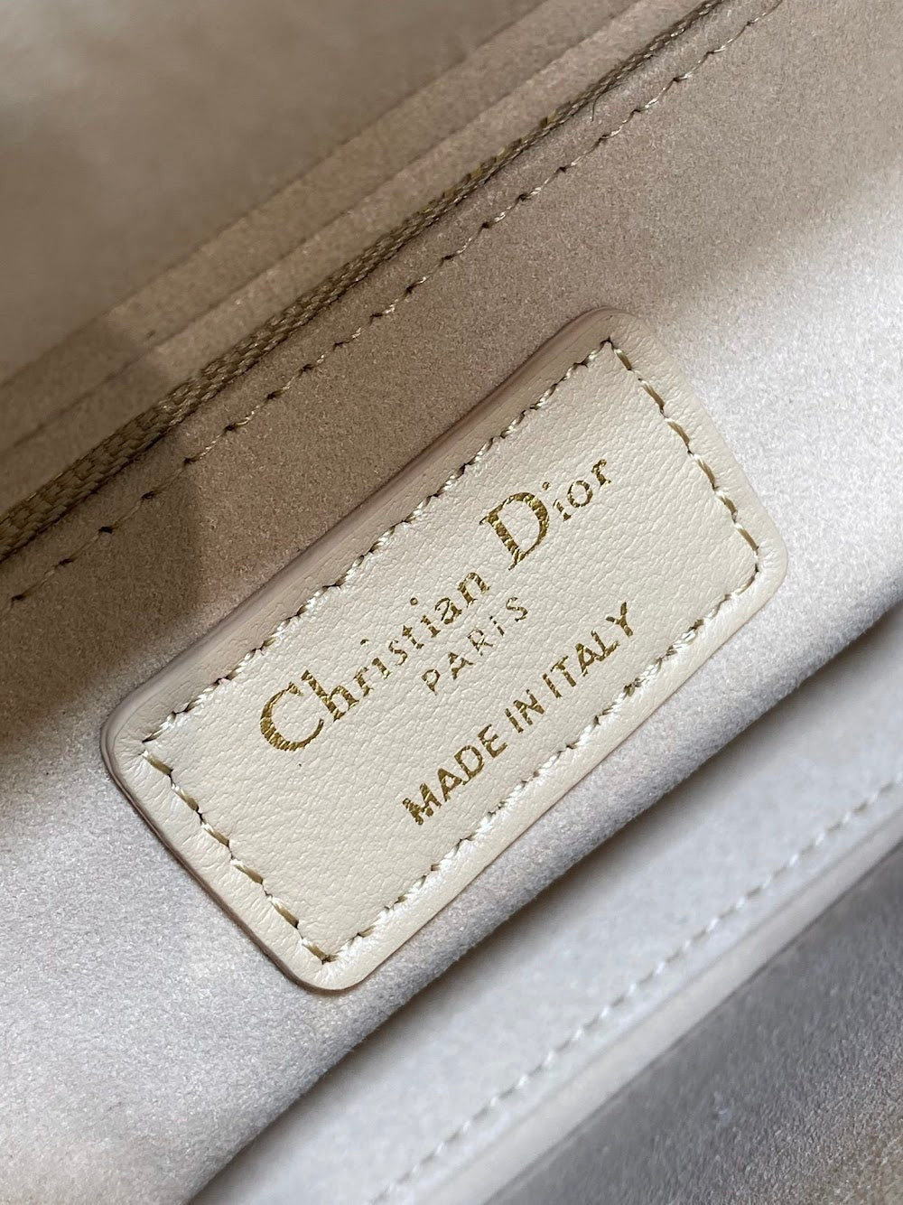 new-designer-premium-bags-nm16313