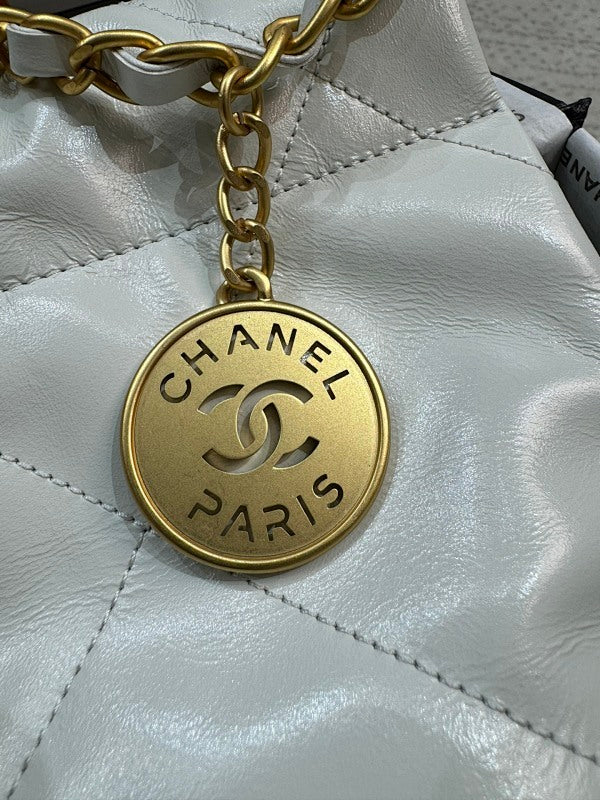 new-luxury-designer-bags-nm19974
