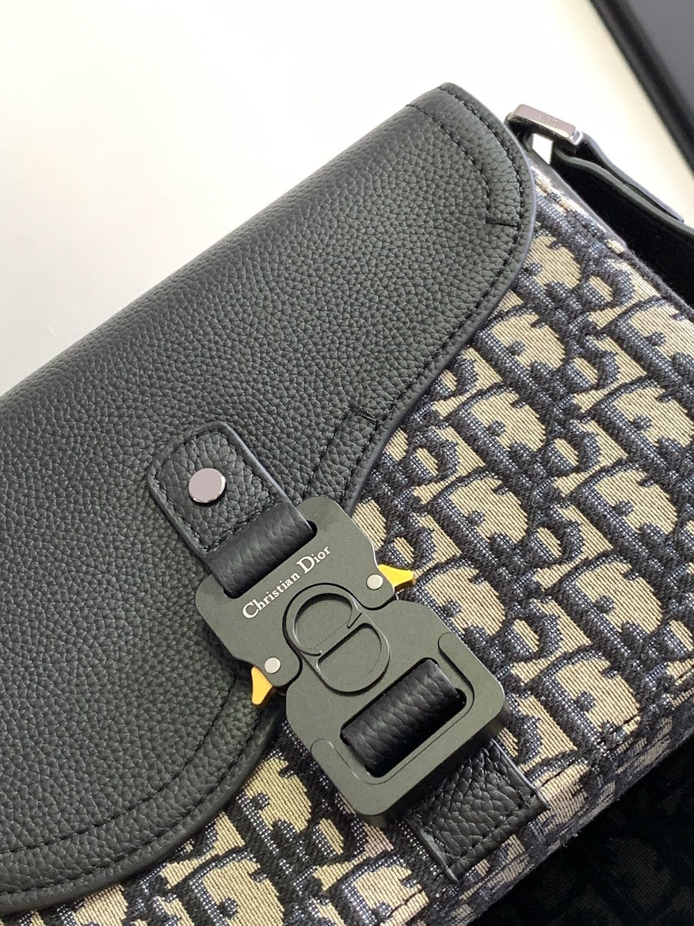 Ezyycart Bags Diorn Luxury Bag --115833