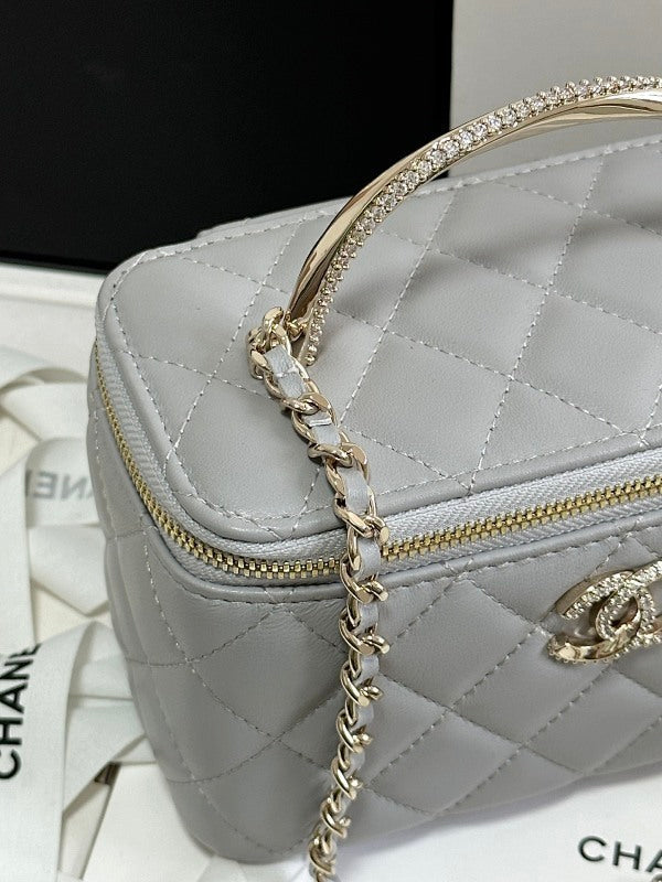 new-luxury-designer-bags-nm9551