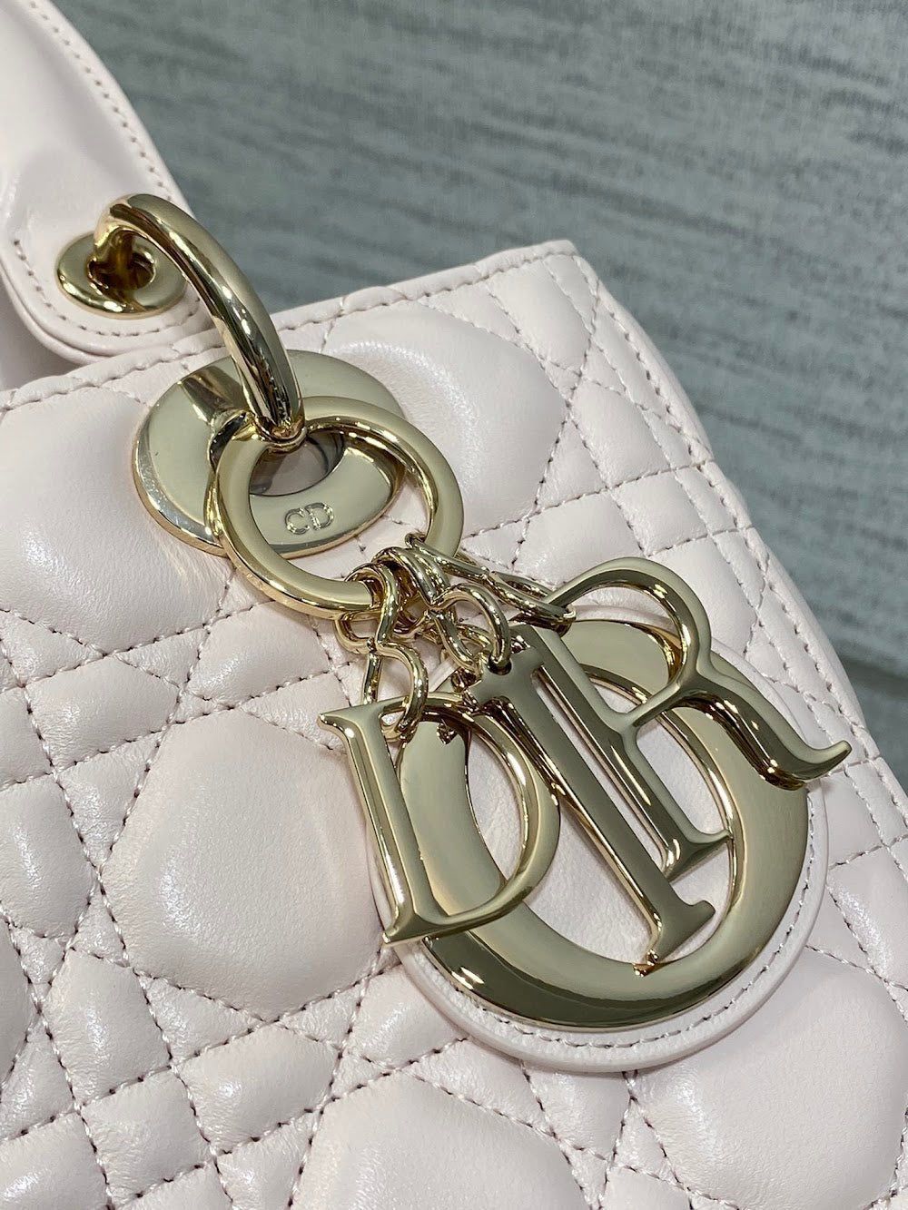 new-designer-premium-bags-nm16361