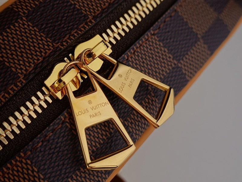Anum Bags ln Luxury Bag --60375