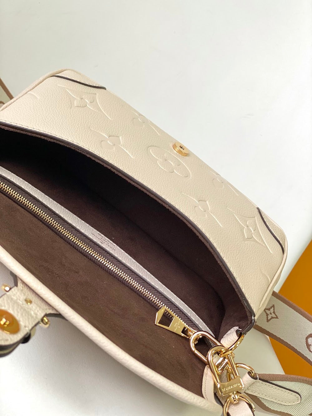 Anum Bags LVn Luxury Bag --79191