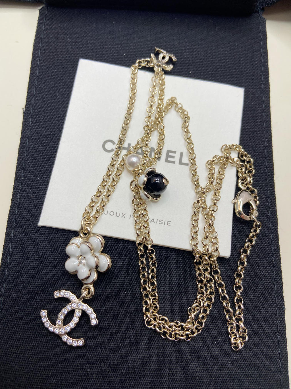 Anum Bags MO -Necklace CHL020