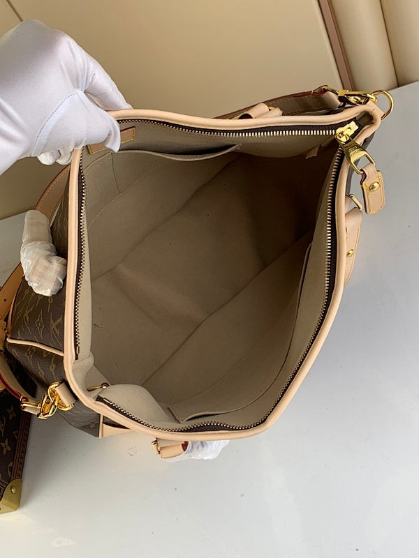 Anum Bags ln Luxury Bag --56330