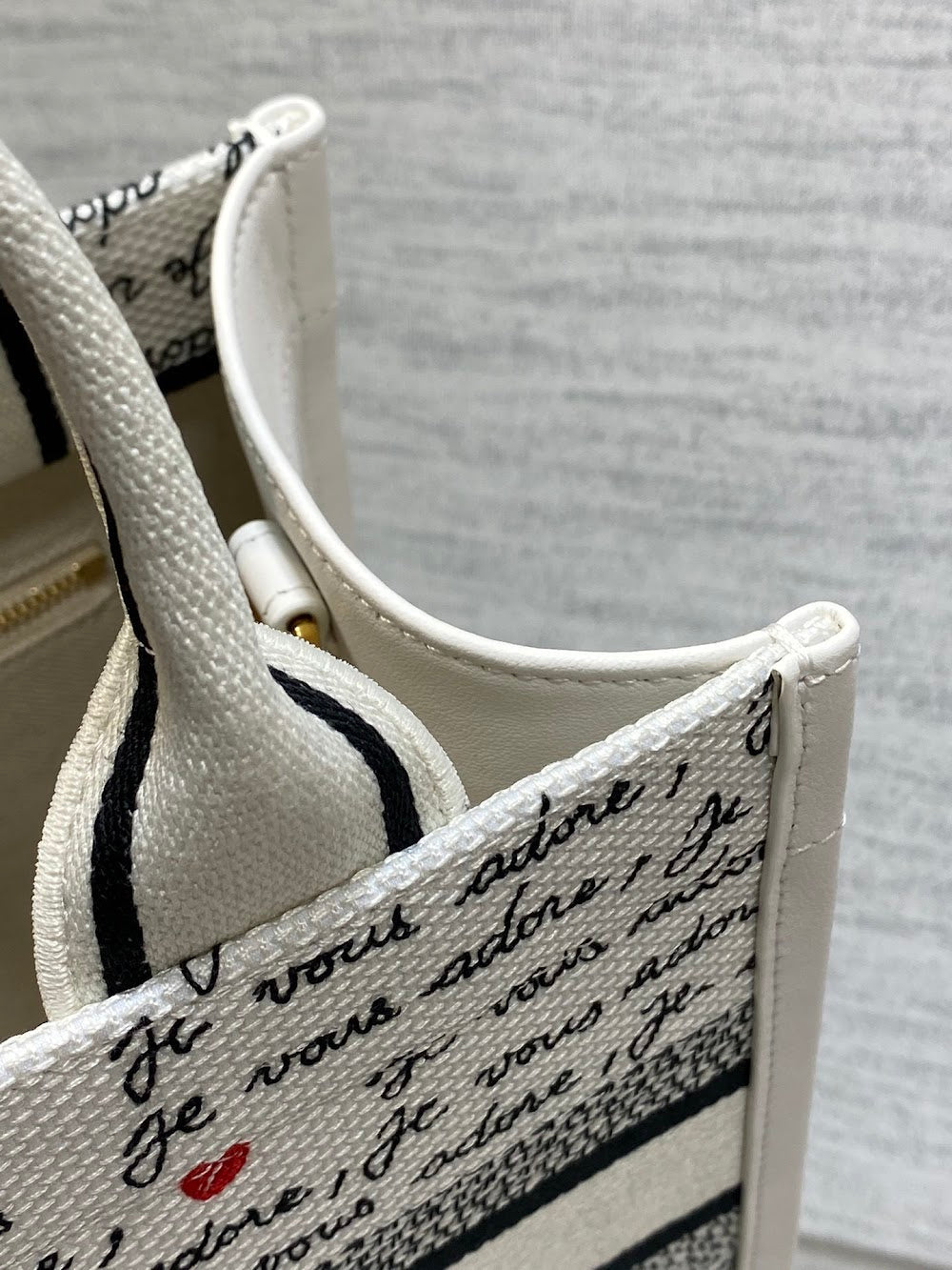 new-luxury-designer-bags-nm16081