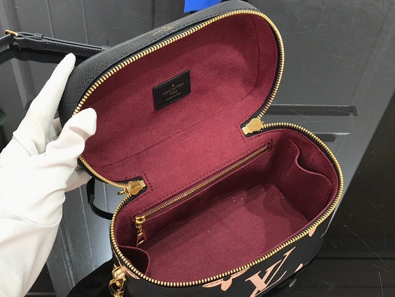 Anum Bags ln Luxury Bag --56422