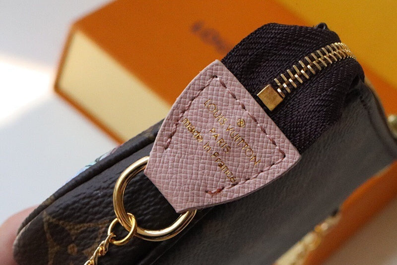 Anum Bags ln Luxury Bag --60381
