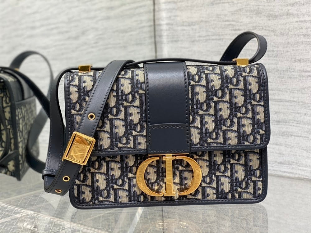 new-designer-premium-bags-nm16137
