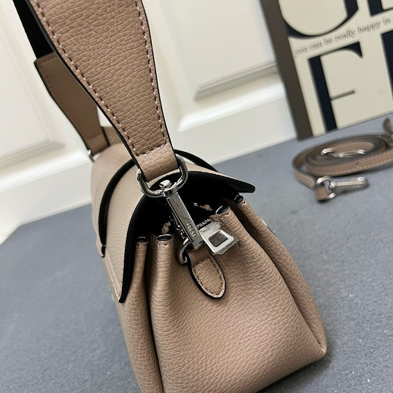 Ezyycart Bags pradn Luxury Bag --74221