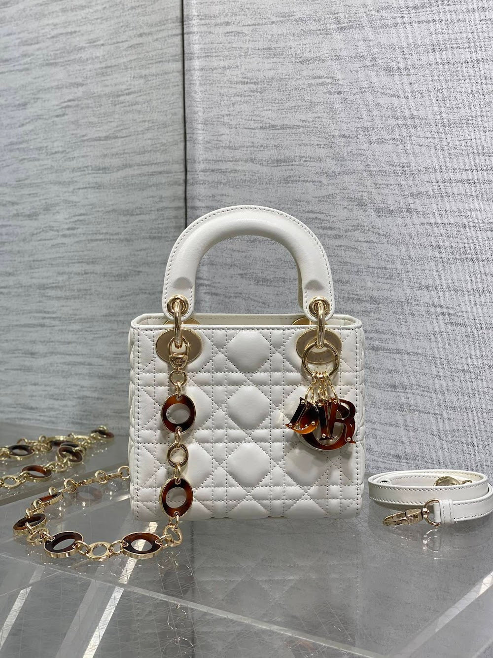 new-designer-premium-bags-nm16201