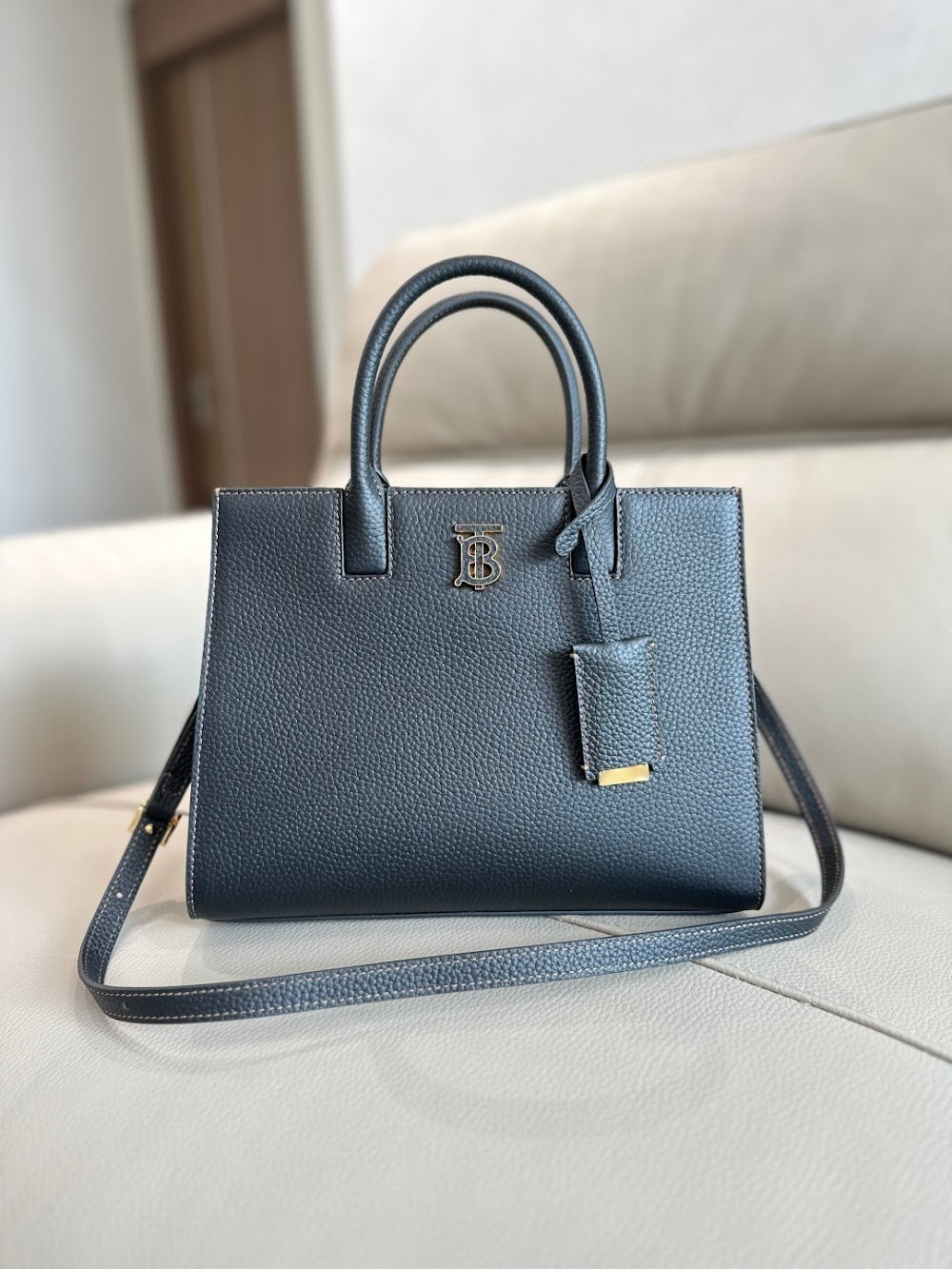 Ezyycart Bags Burberryn Luxury Bag --91699