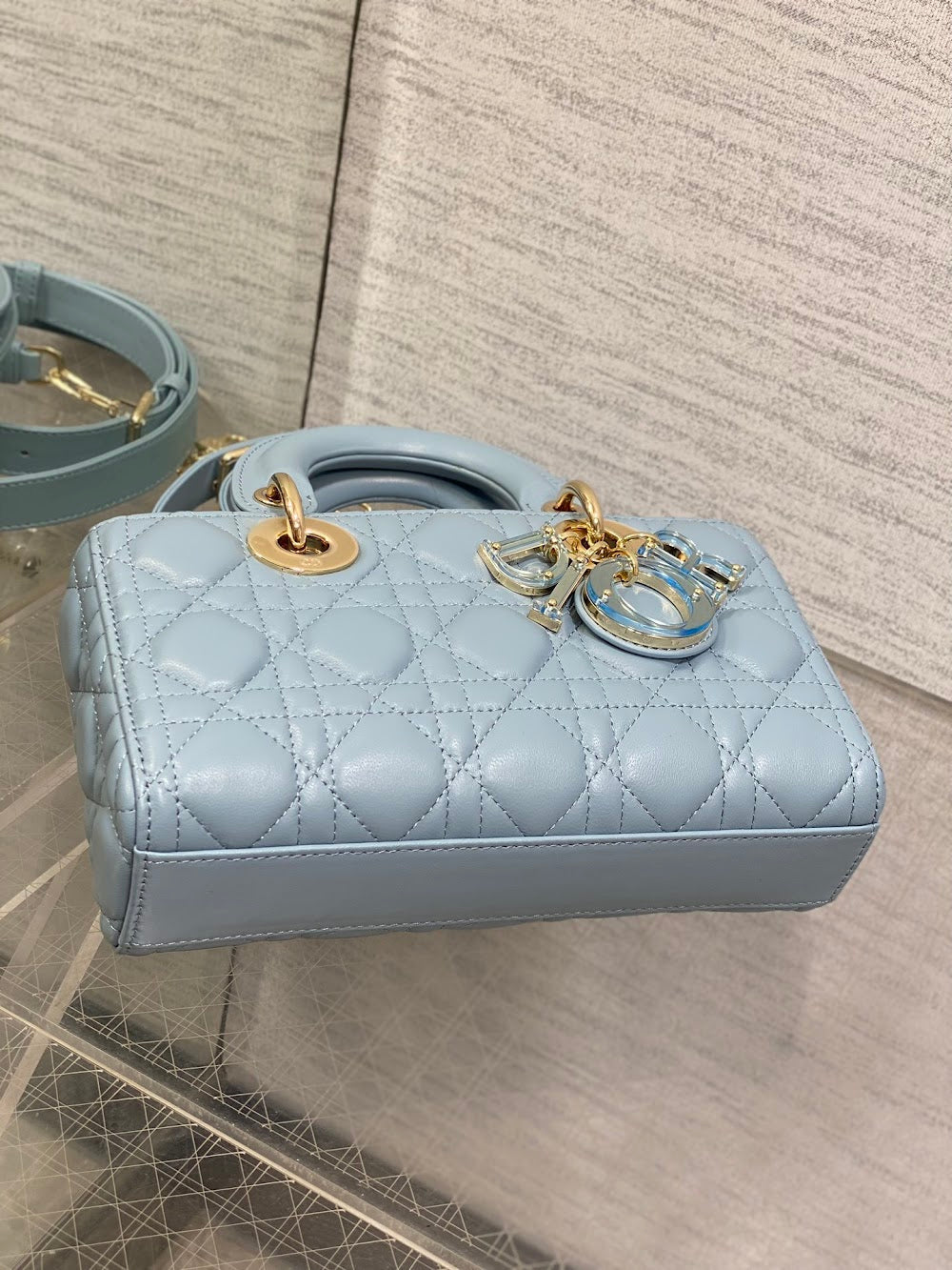 new-designer-premium-bags-nm16057