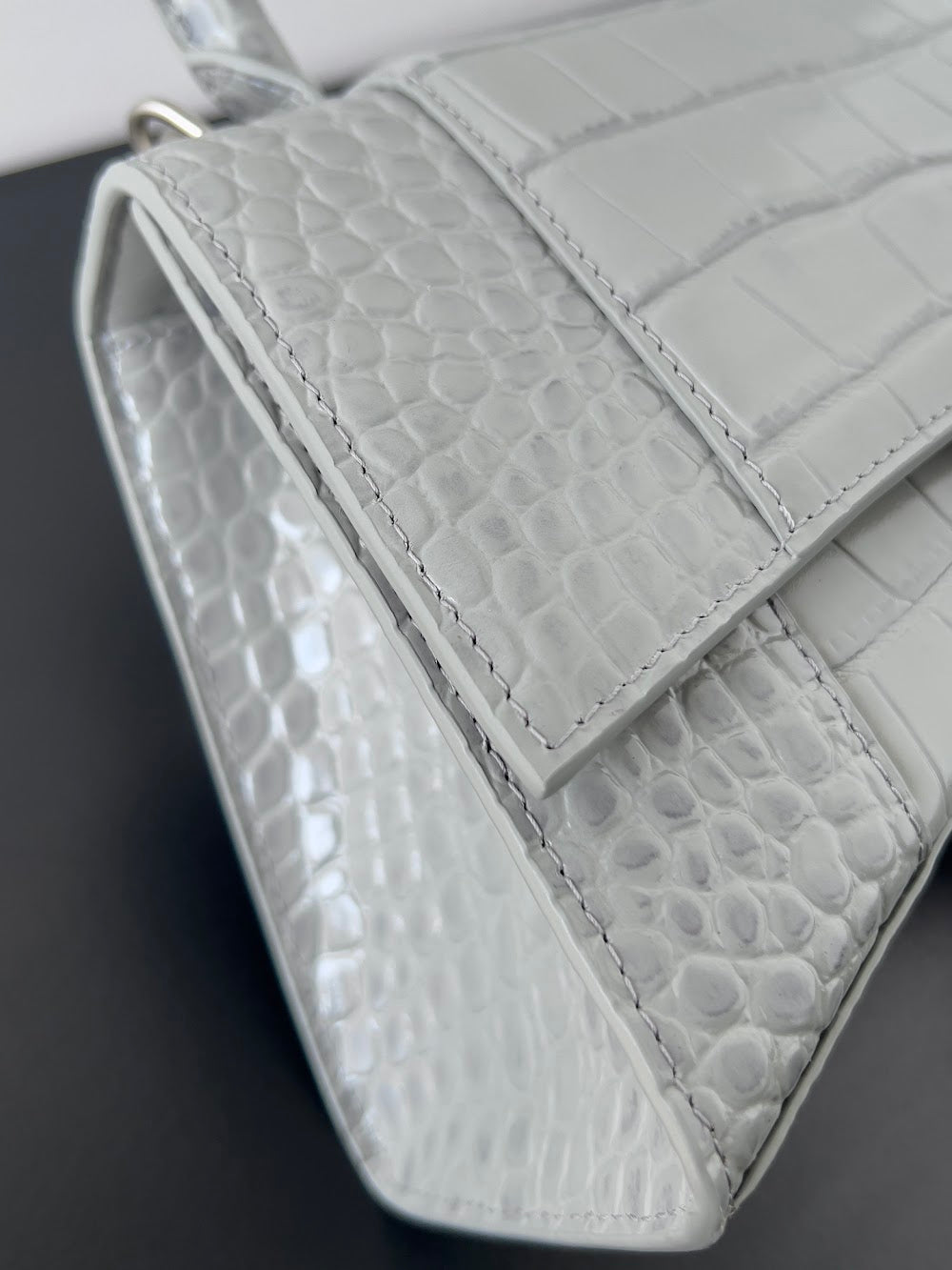 Ezyycart Bags Balenciaga Luxury Bag --111480