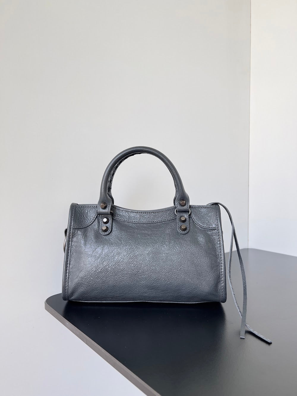 Ezyycart Bags Balenciaga Luxury Bag --111528