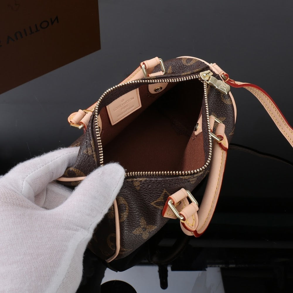 Anum Bags ln Luxury Bag --59147