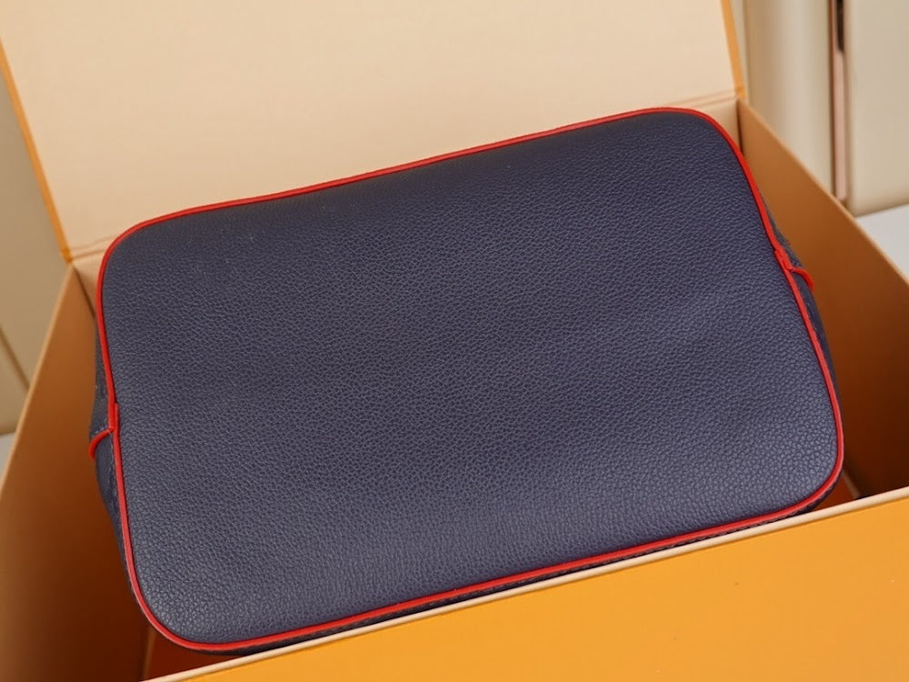 Anum Bags ln Luxury Bag --60357