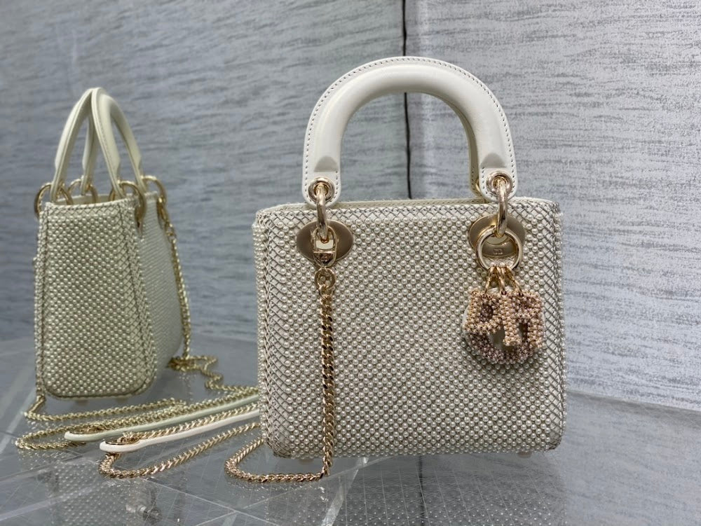 new-luxury-designer-bags-nm16298