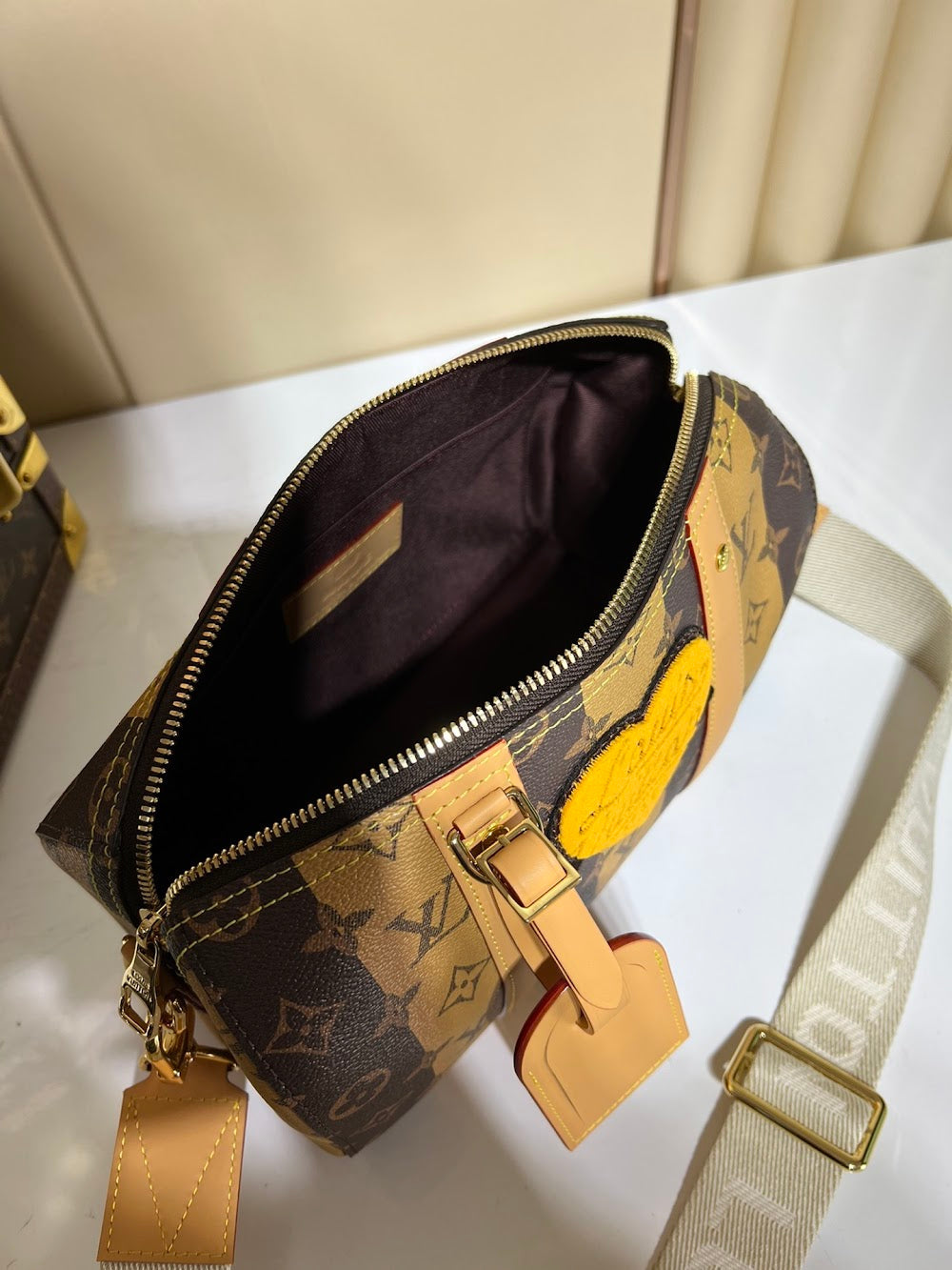 Anum Bags ln Luxury Bag --56578