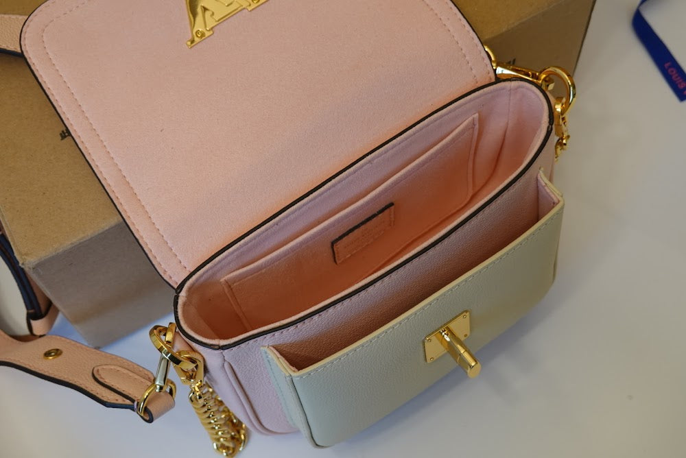 Anum Bags ln Luxury Bag --60842