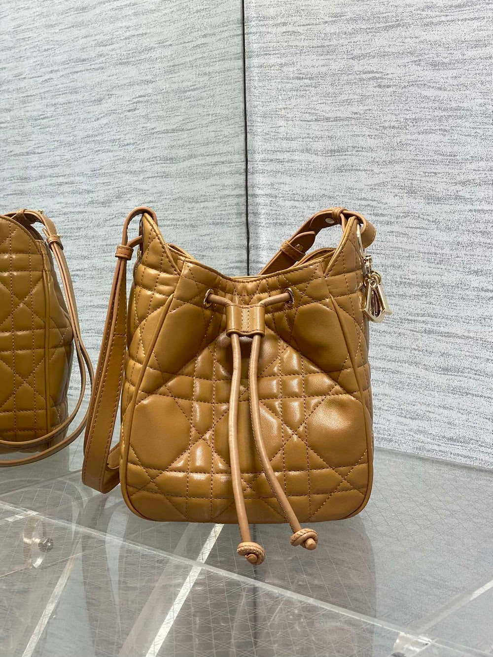 new-luxury-designer-bags-nm16656