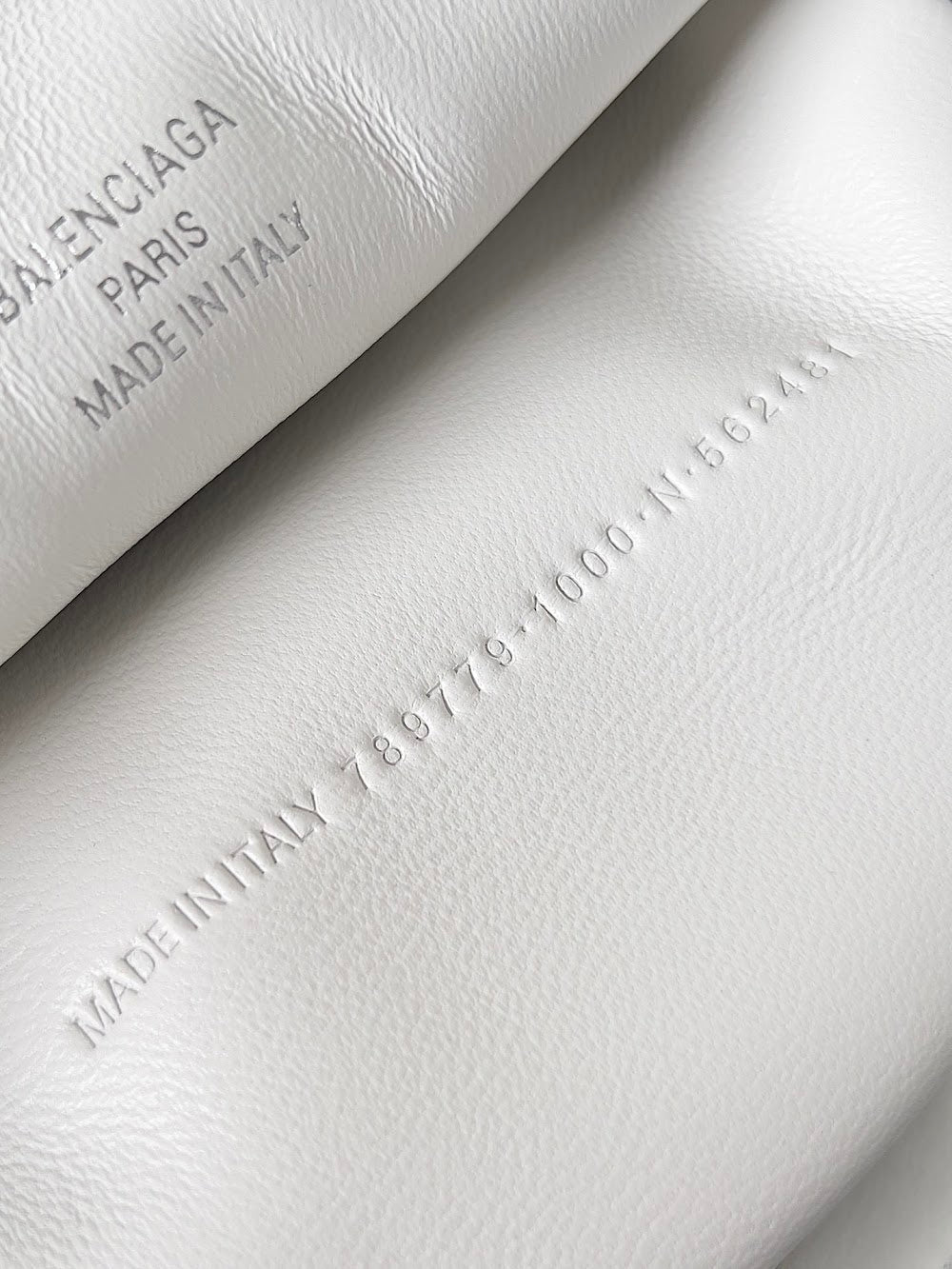 Ezyycart Bags Balenciaga Luxury Bag --110666