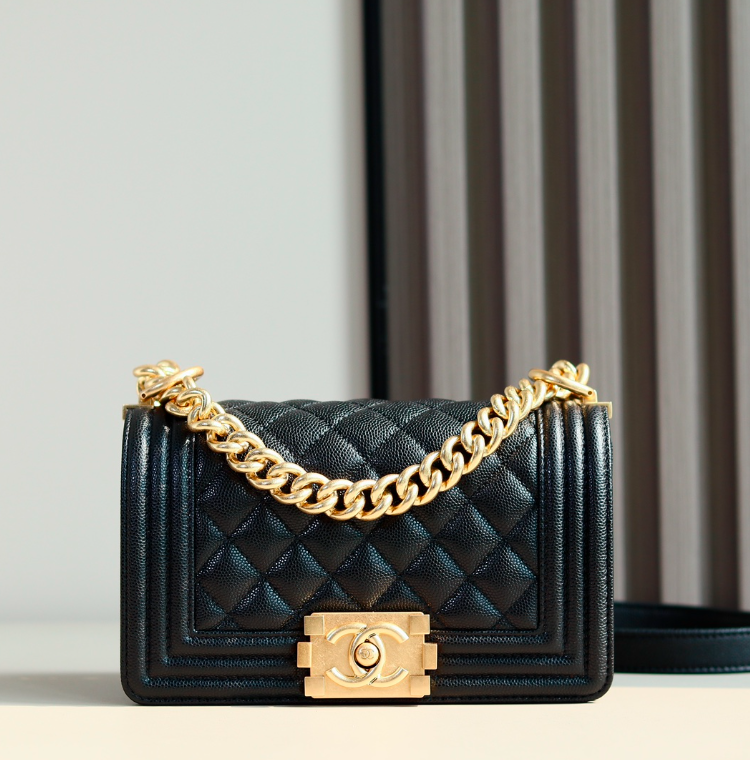 new-luxury-designer-bags-nm20772
