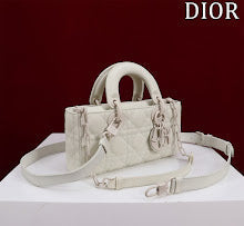 new-luxury-designer-bags-nm7303