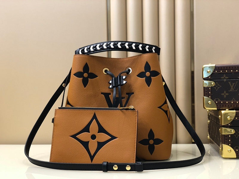 Anum Bags ln Luxury Bag --56492