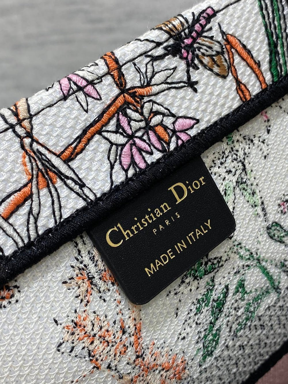 new-luxury-designer-bags-nm16038
