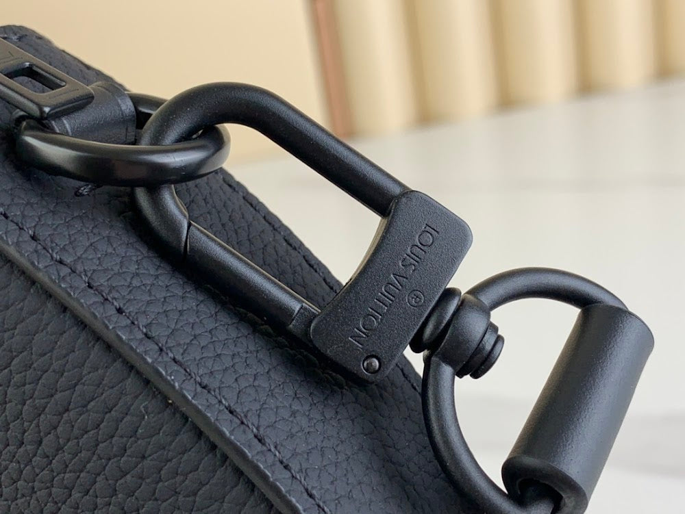 Anum Bags ln Luxury Bag --56089
