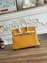 new-designer-premium-bags-nm11397