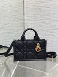 new-luxury-designer-bags-nm15855