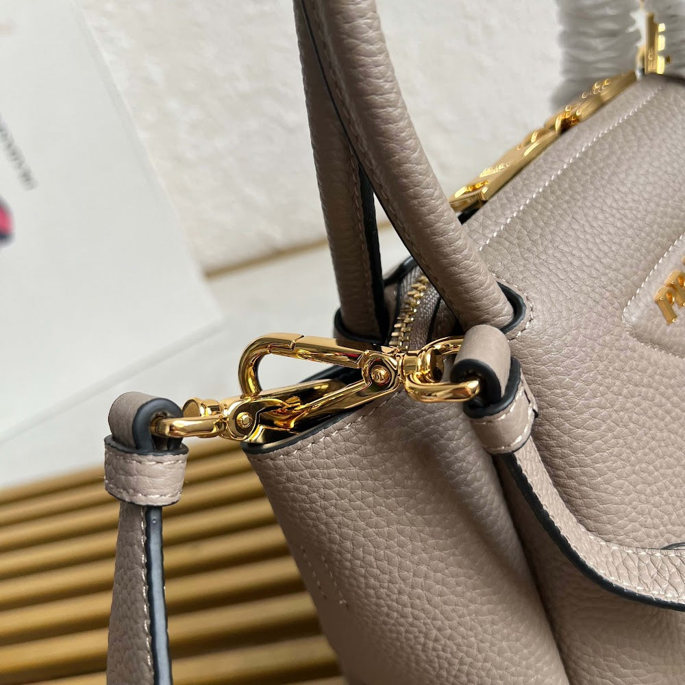 Ezyycart Bags Pradn Luxury Bag --101725