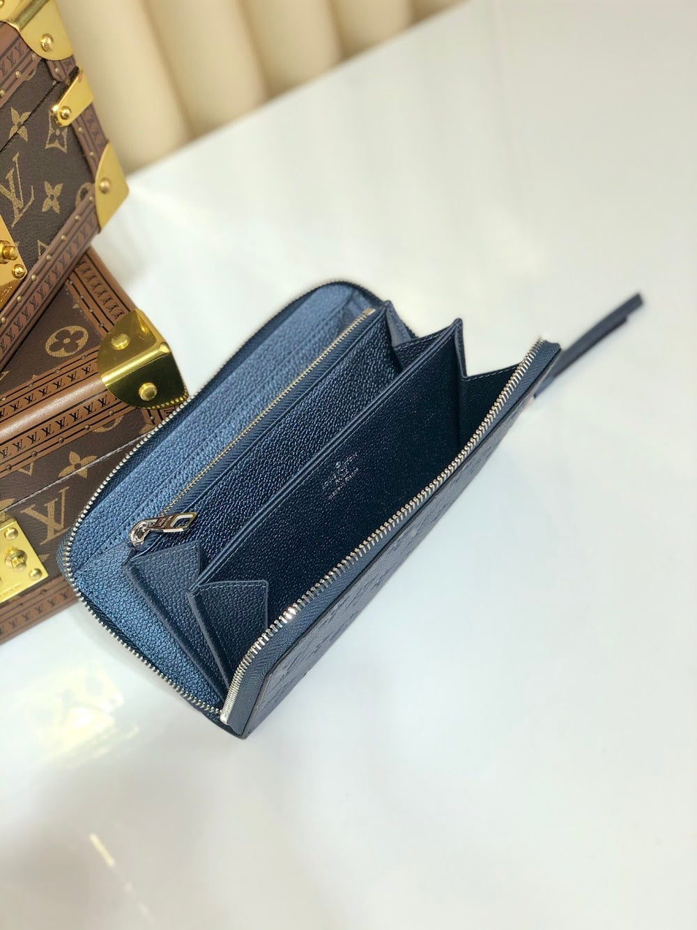 Anum Bags ln Luxury Bag --60539
