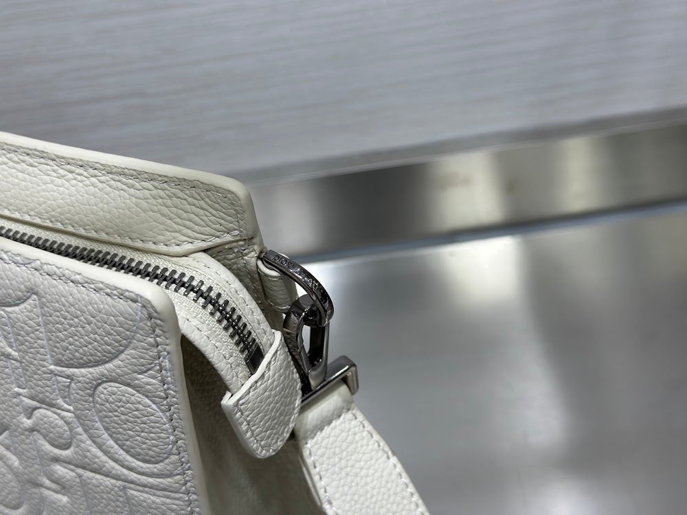 new-designer-premium-bags-nm16624