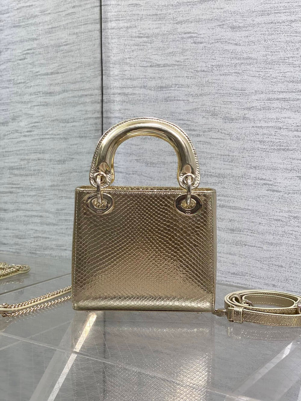 new-designer-premium-bags-nm16896