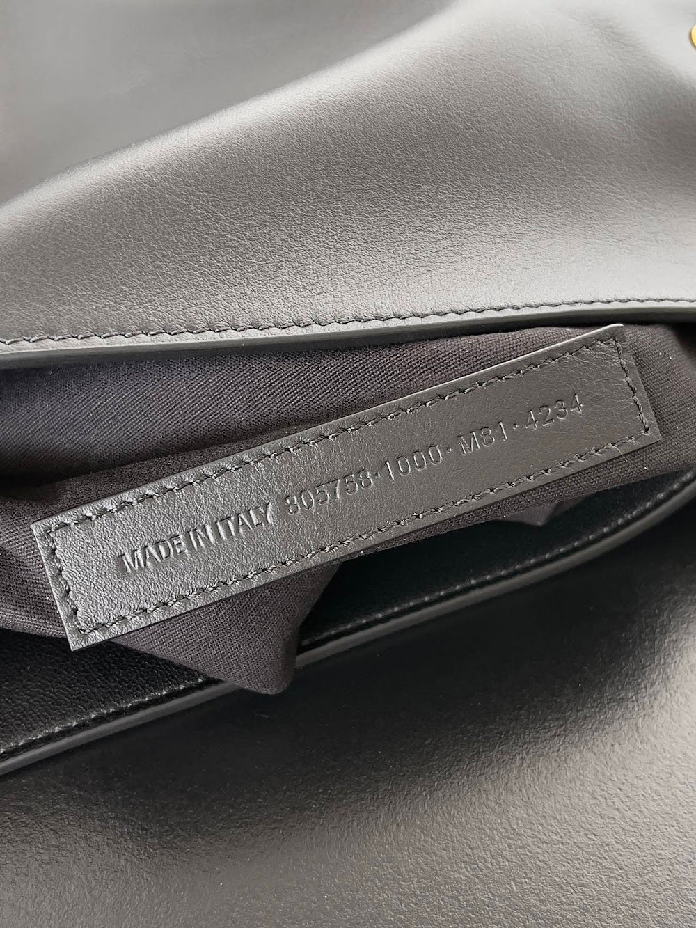 Ezyycart Bags Balenciaga Luxury Bag --111747